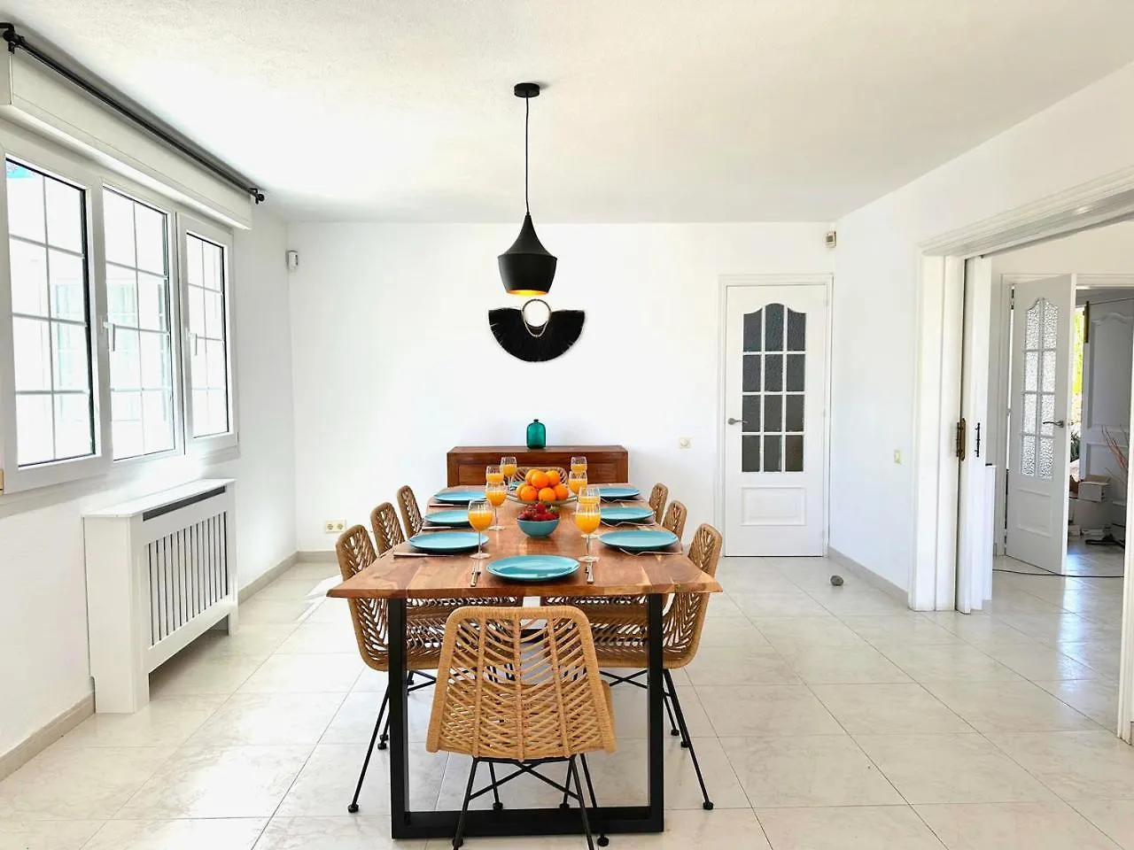 Villa In Playa Den Bossa, 5 Min Supermarketbbq Spain